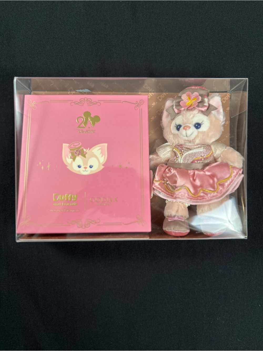 NWT Hong Kong Disneyland Duffy and Friends LinaBell Godiva Exclusive Bag Charm